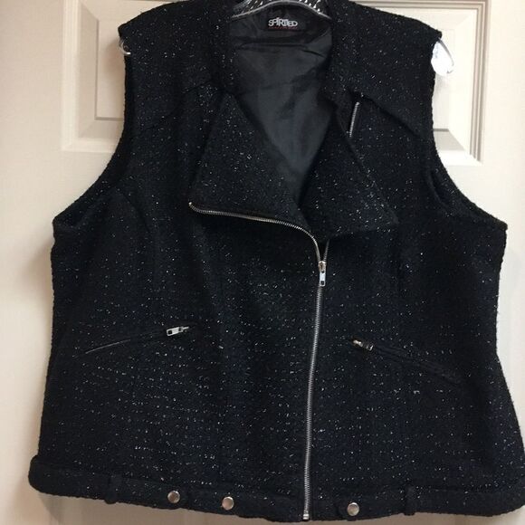 SPIRITED BLACK MOTO VEST  - Picture 1 of 9
